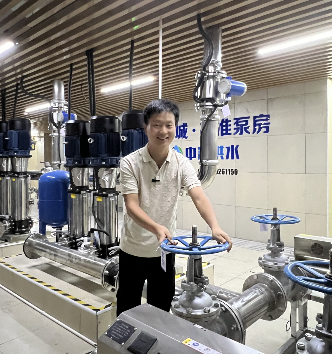 全自動(dòng)變頻恒壓供水成套設(shè)備