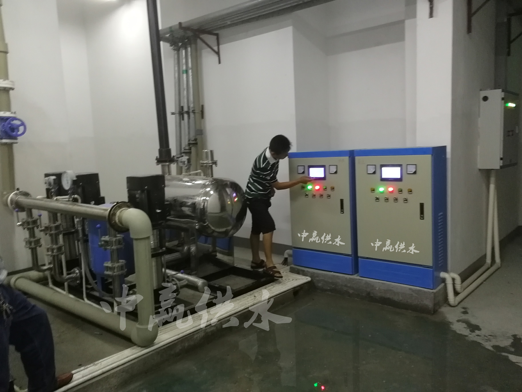 二次供水設(shè)備應(yīng)貫徹加強(qiáng)水源保護(hù)保障生活飲水標(biāo)準(zhǔn) 